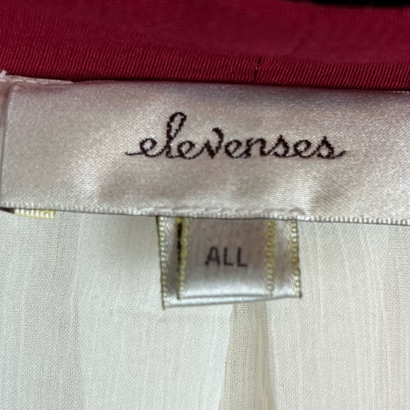 Anthro-Parodise- kimono style jacket with flower embroidery-Woman’s One size - Picture 11 of 14